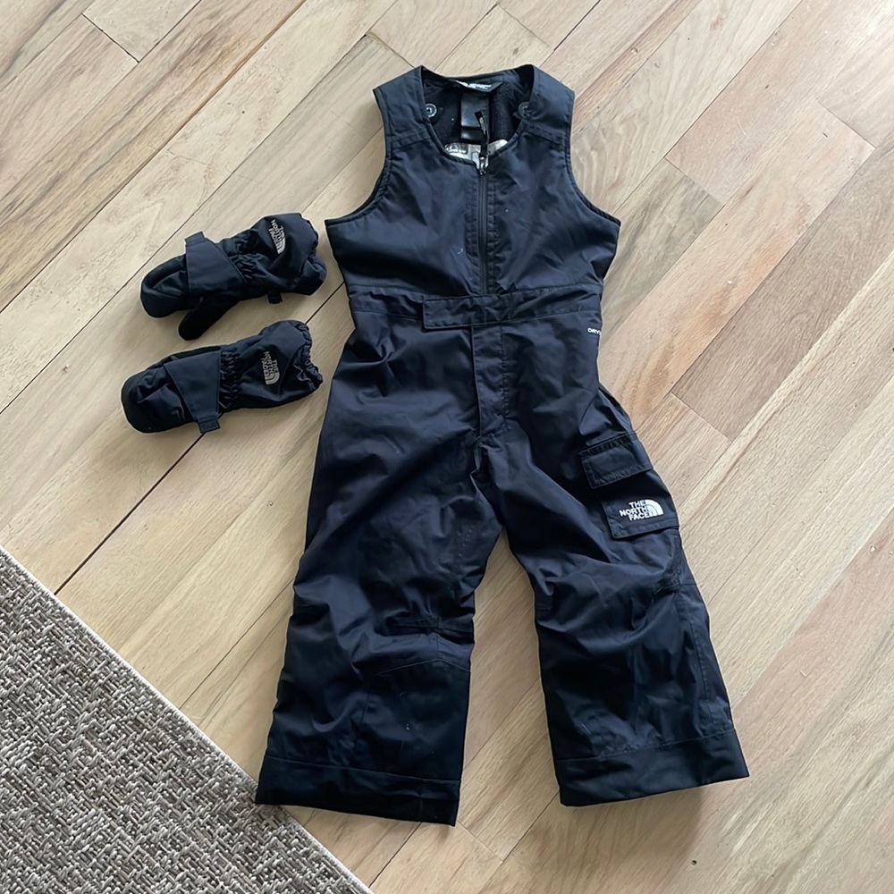 North face ski snow pants and gloves